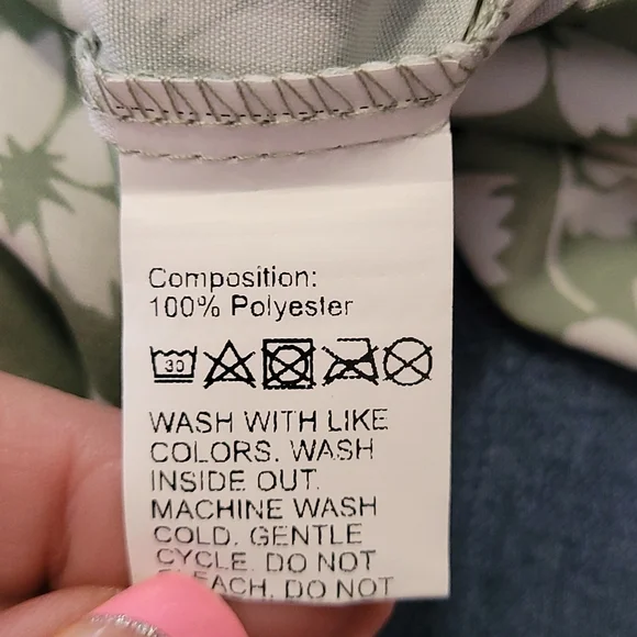 Sage and white romper size m - Picture 6 of 6